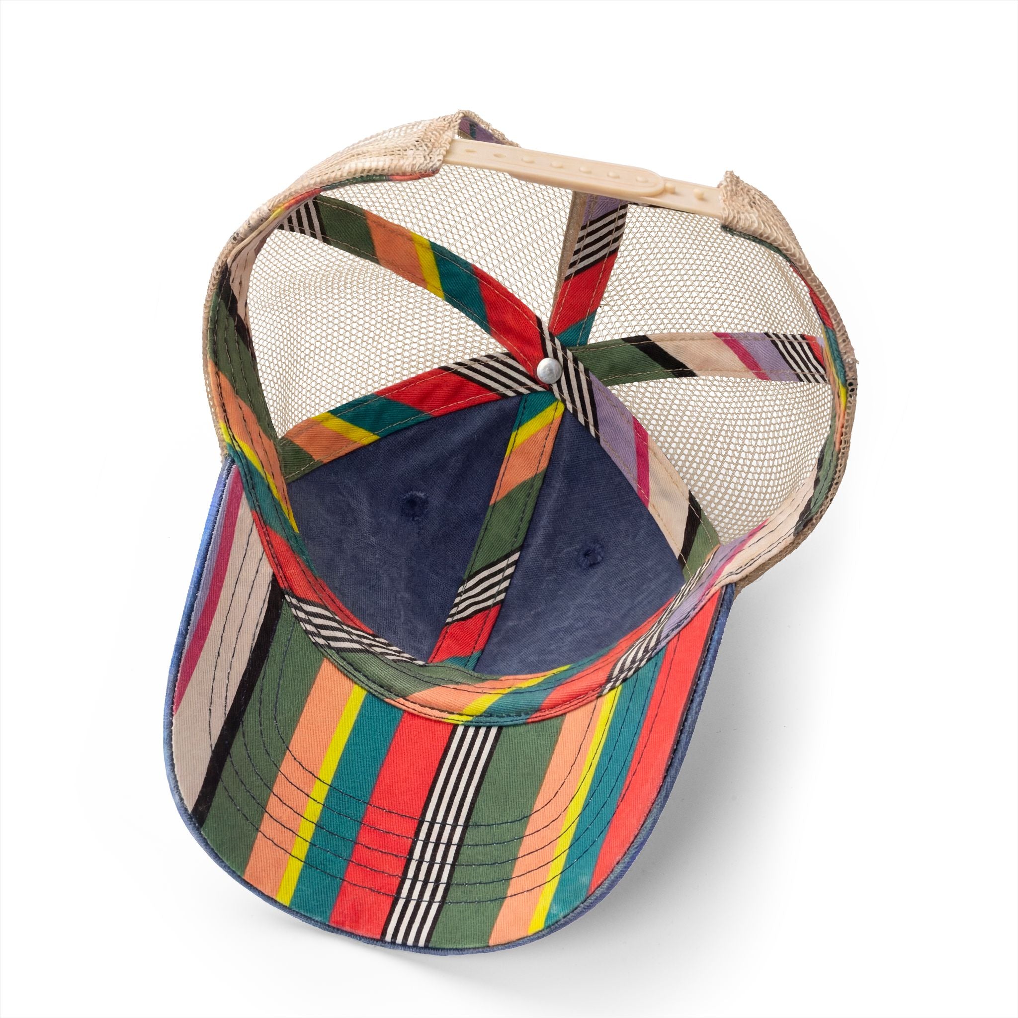 Women's Washed Mesh-Back Cap - Mama Bear