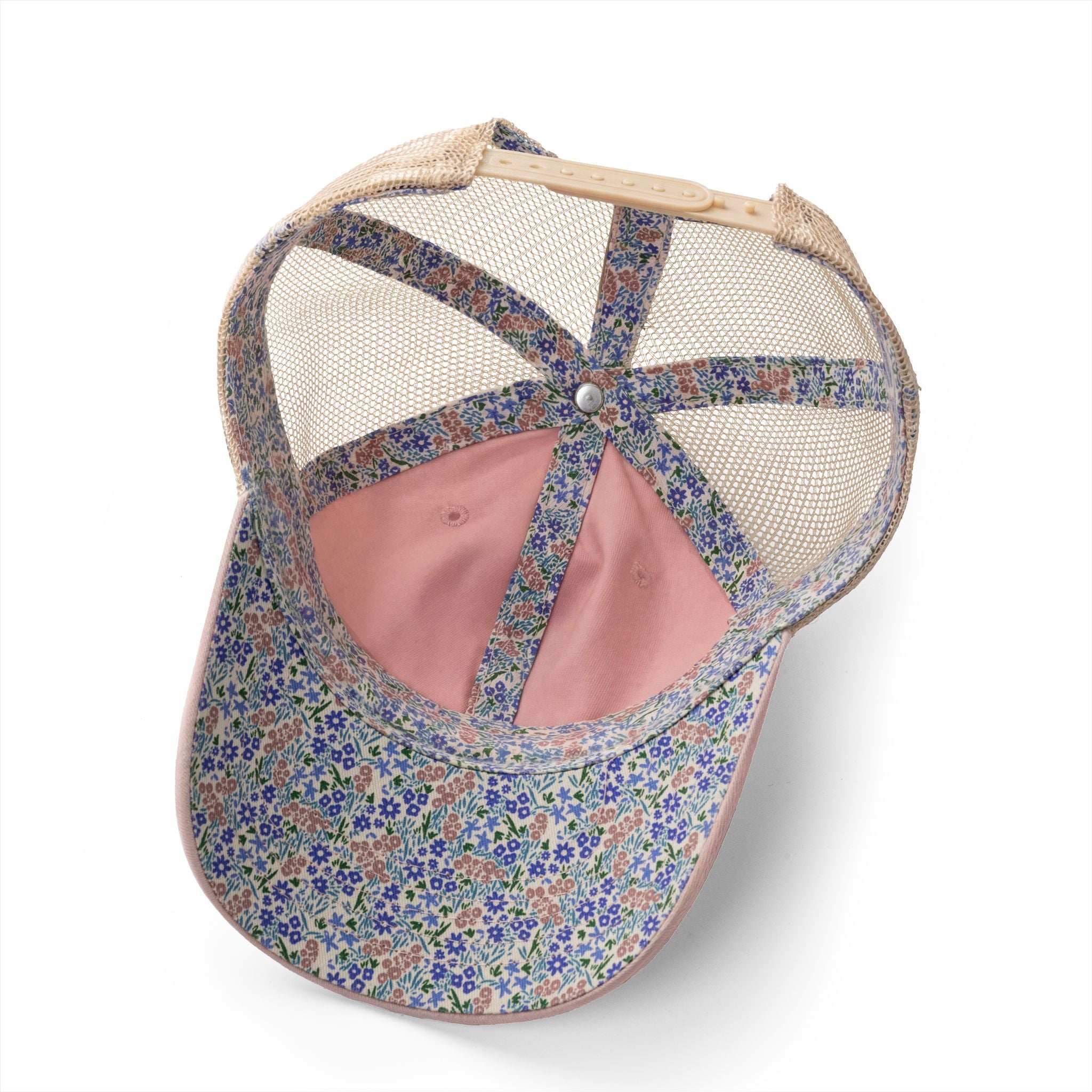 Women's Washed Mesh-Back Cap - Mama Bear