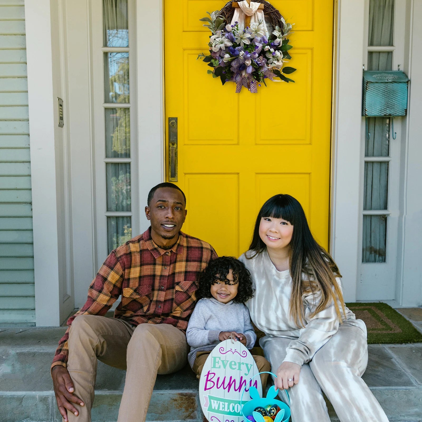 Full Bloom Easter Cross Wreath – Vibrant Spring Door Decor