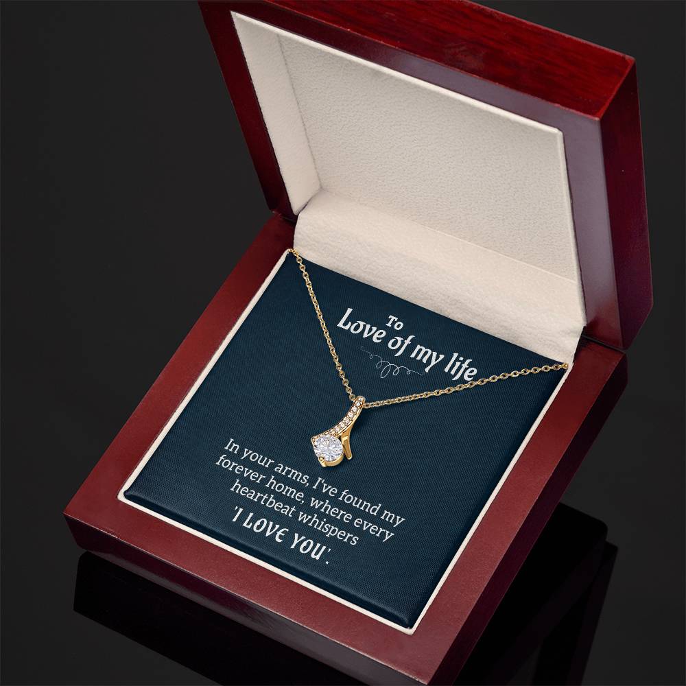 Alluring Beauty Necklace -