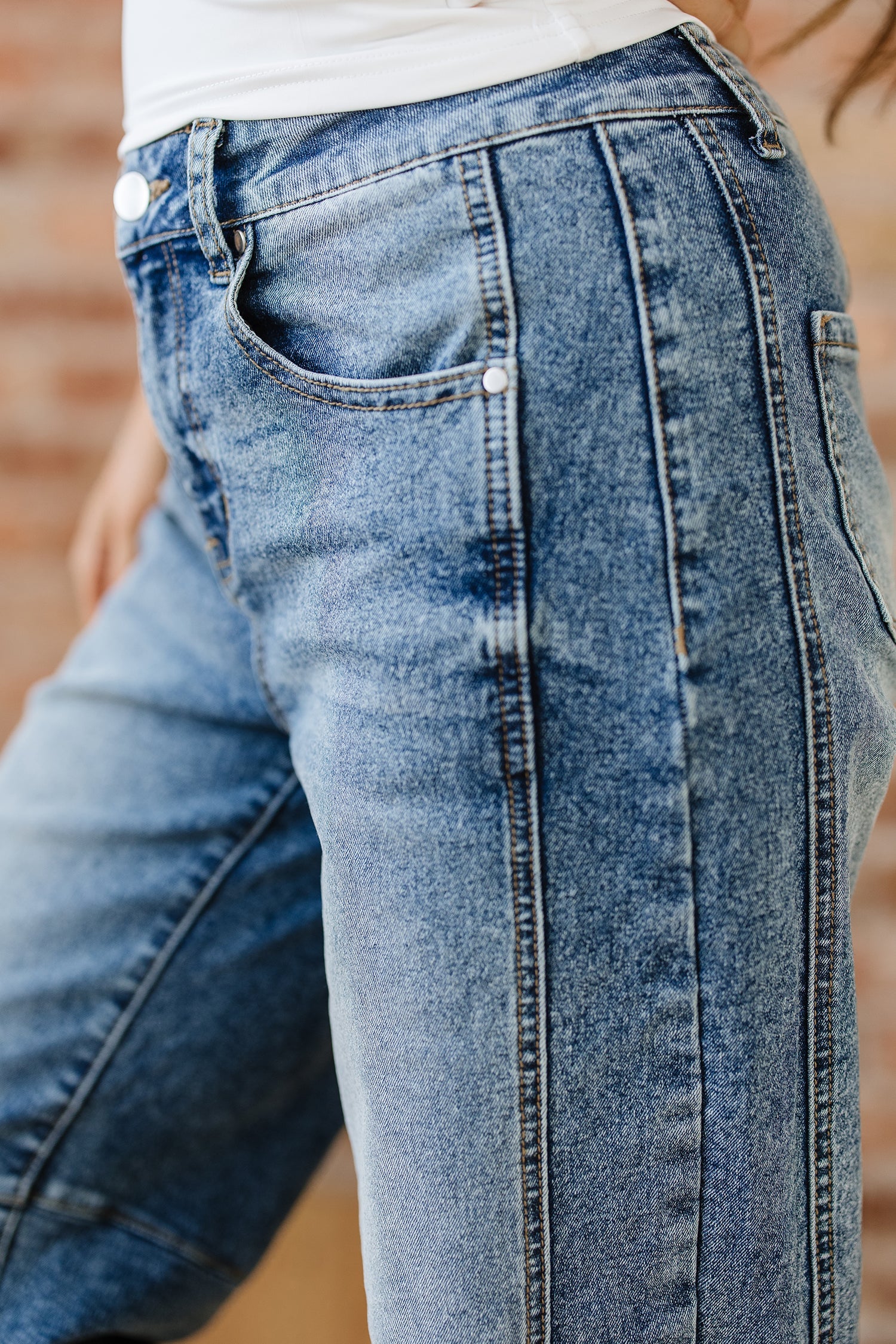 Ashford Seam Vintage Jeans — High-Rise Straight Leg Denim