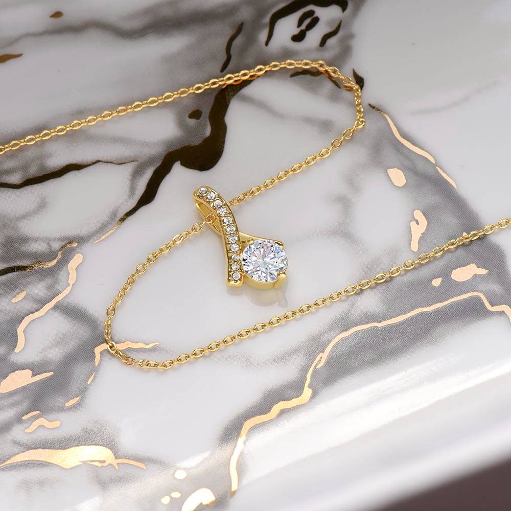 Alluring Beauty Necklace -